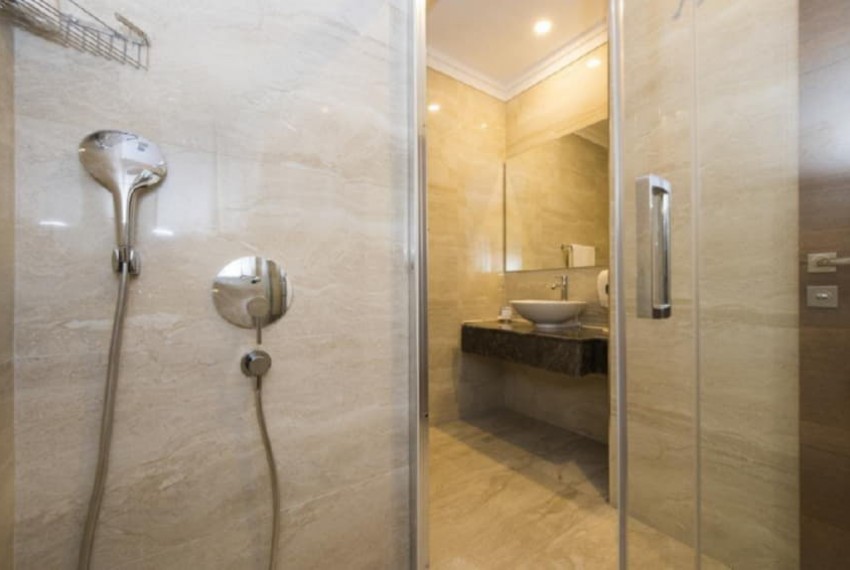 Ramada Plaza, 5* Ramada Plaza, 5*
