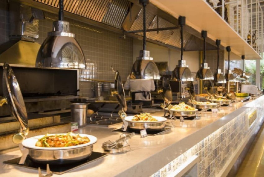 Ramada Plaza, 5* Ramada Plaza, 5*