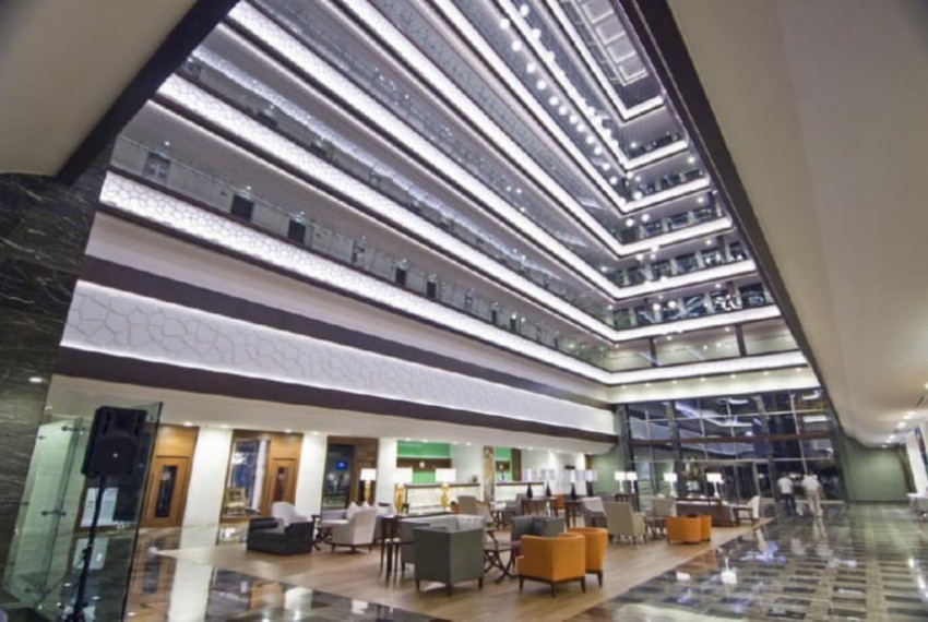 Ramada Plaza, 5* Ramada Plaza, 5*