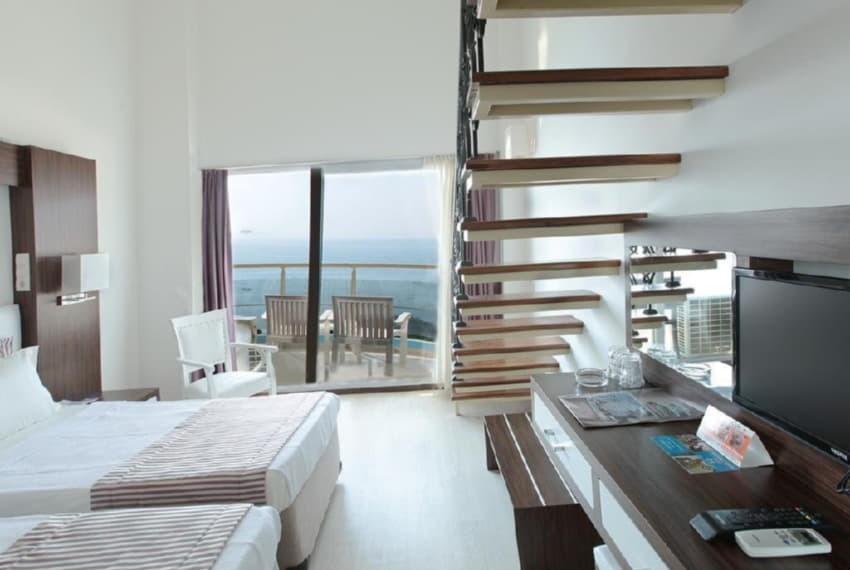 Arora Hotel, 4* Arora Hotel, 4*