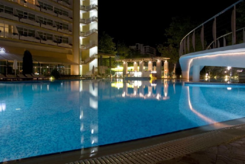 Grand Hotel Oasis (ex. Oasis Sunny Beach), 4* Grand Hotel Oasis (ex. Oasis Sunny Beach), 4*