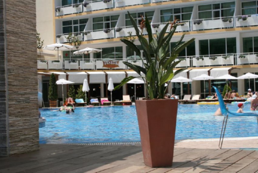 Grand Hotel Oasis (ex. Oasis Sunny Beach), 4* Grand Hotel Oasis (ex. Oasis Sunny Beach), 4*