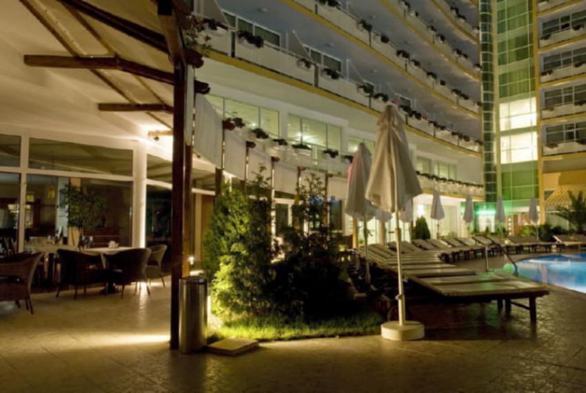Grand Hotel Oasis (ex. Oasis Sunny Beach), 4* Grand Hotel Oasis (ex. Oasis Sunny Beach), 4*