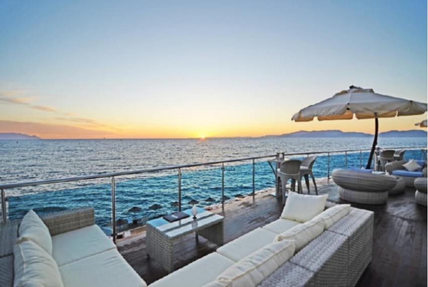 Charisma Hotel, 5* Charisma Hotel, 5*