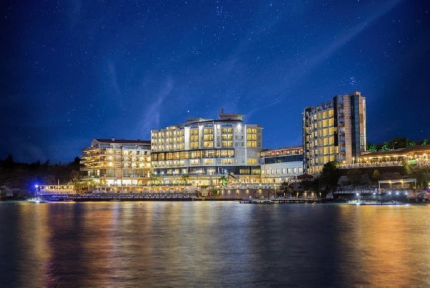 Charisma Hotel, 5* Charisma Hotel, 5*
