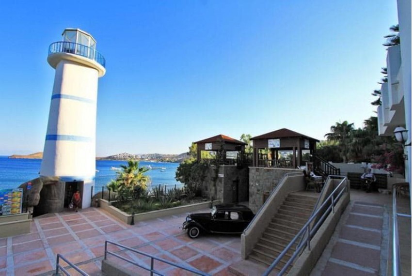 Light House, 4* Light House, 4*