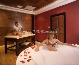Novum Lilyum Hotel, 4*