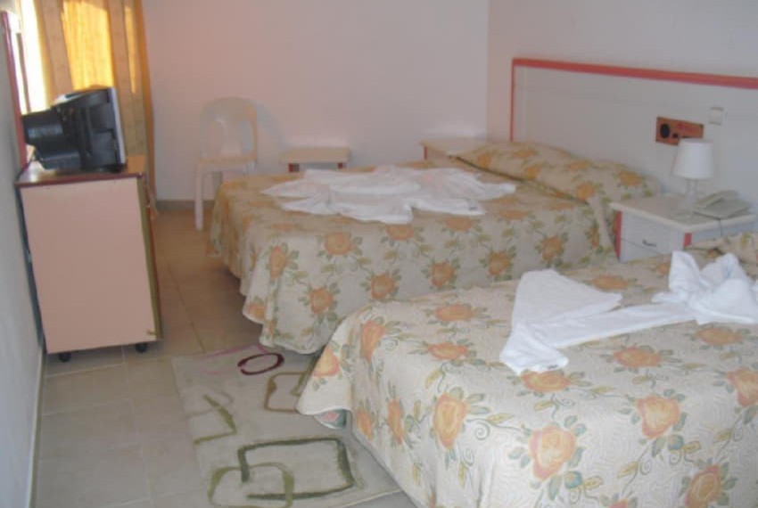 Ceren, 3* Ceren, 3*