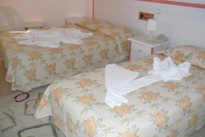 Ceren, 3* Ceren, 3*