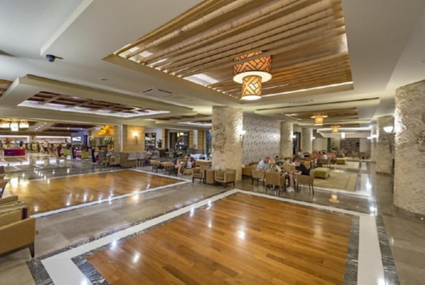 Royal Dragon Hotel, 5* Royal Dragon Hotel, 5*