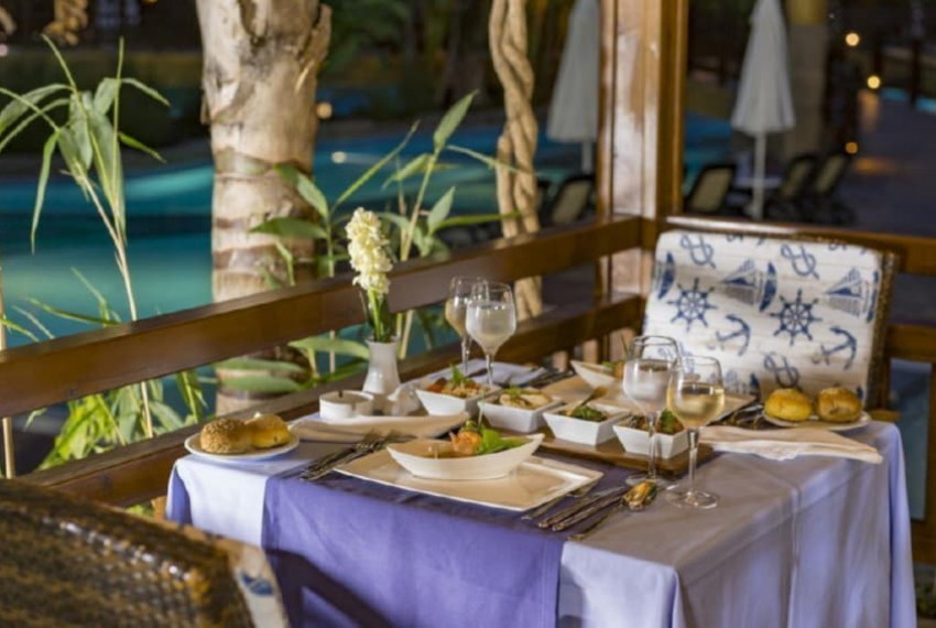 Royal Dragon Hotel, 5* Royal Dragon Hotel, 5*