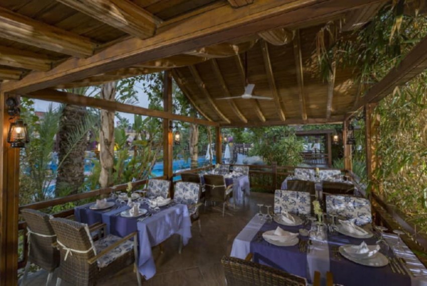 Royal Dragon Hotel, 5* Royal Dragon Hotel, 5*
