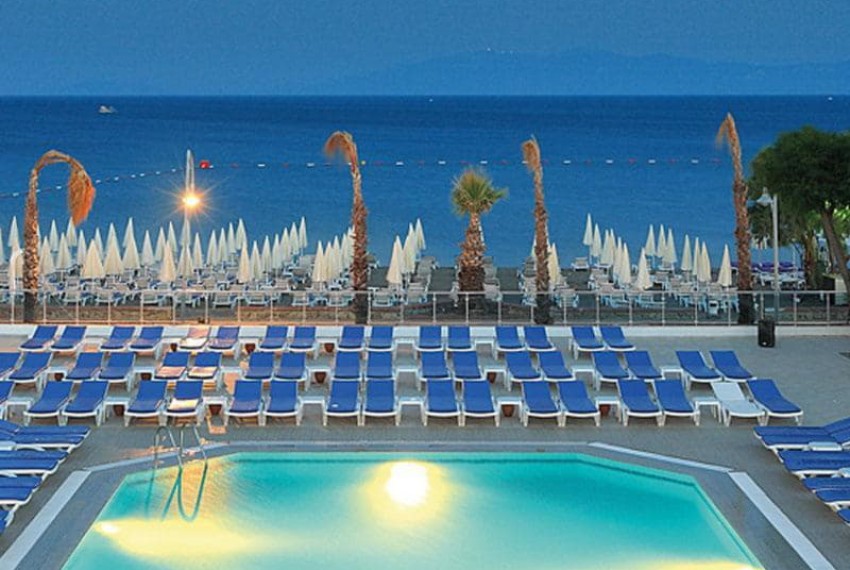 Petunya Beach Resort, 4* Petunya Beach Resort, 4*