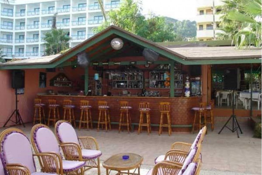 Amos Hotel, 3* Amos Hotel, 3*