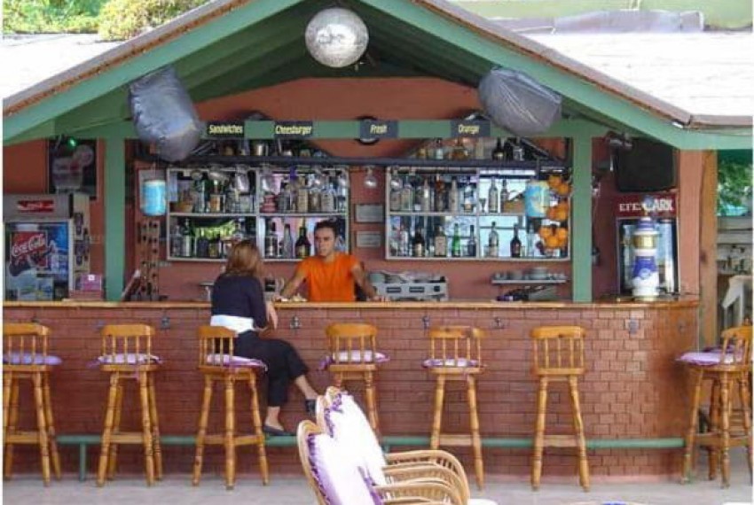 Amos Hotel, 3* Amos Hotel, 3*
