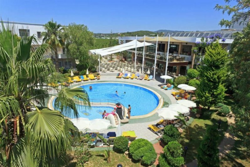 Club Mermaid Village, HV-2 Club Mermaid Village, HV-2