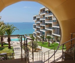 Dolce Vita, 3*
