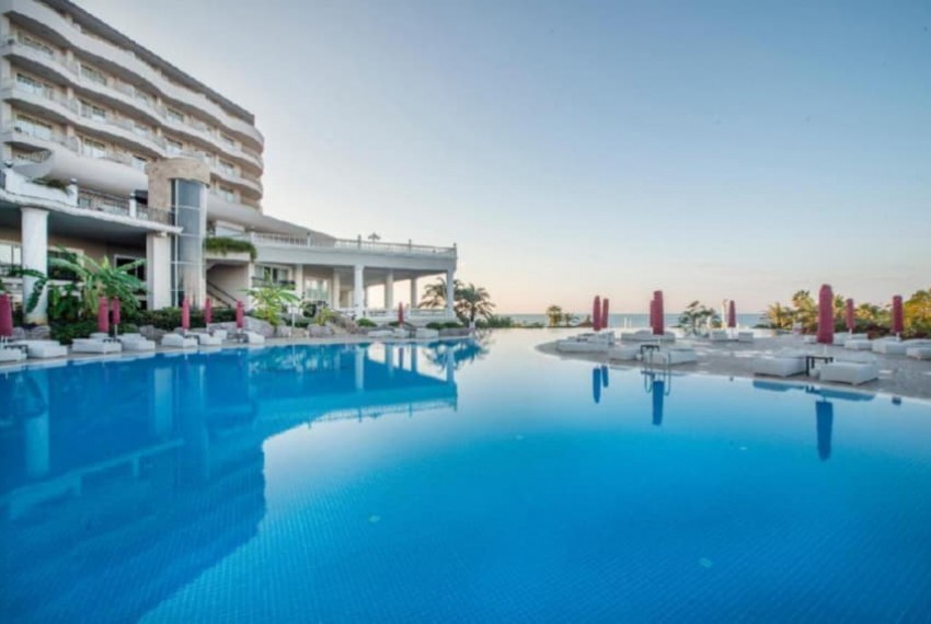 Starlight Resort Hotel, 5* Starlight Resort Hotel, 5*