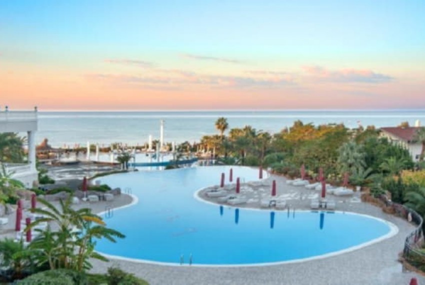 Starlight Resort Hotel, 5* Starlight Resort Hotel, 5*