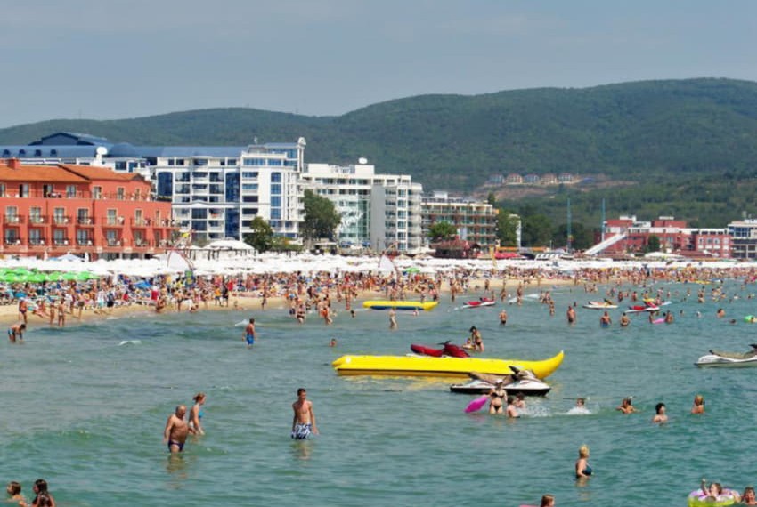Largo Sunny Beach, 2* Largo Sunny Beach, 2*