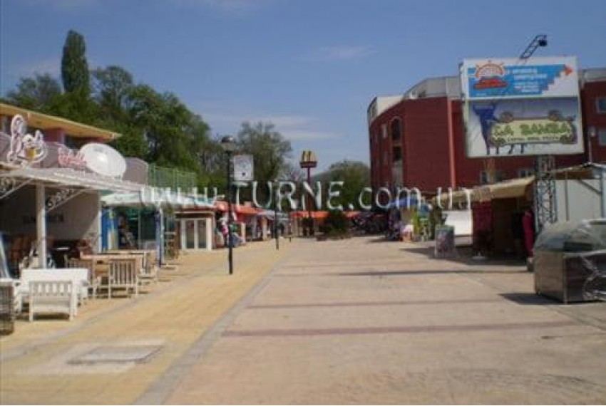 Largo Sunny Beach, 2* Largo Sunny Beach, 2*