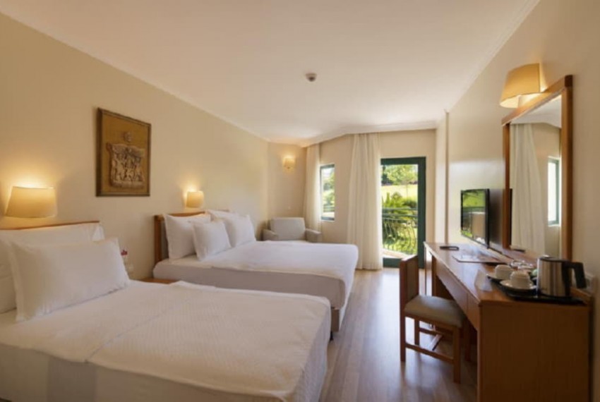 Miramare Queen Hotel (ex. Miramare Beach & Queen Hotel), 5* Miramare Queen Hotel (ex. Miramare Beach & Queen Hotel), 5*