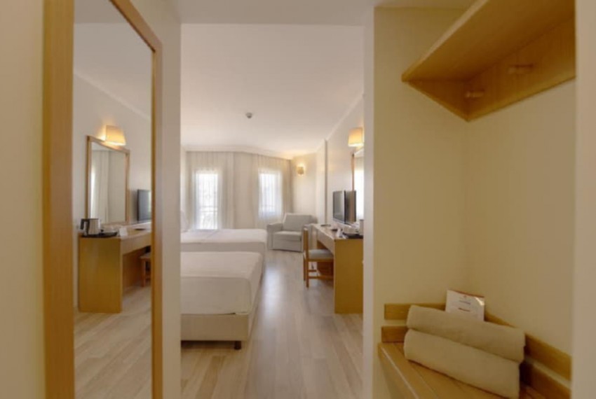 Miramare Queen Hotel (ex. Miramare Beach & Queen Hotel), 5* Miramare Queen Hotel (ex. Miramare Beach & Queen Hotel), 5*