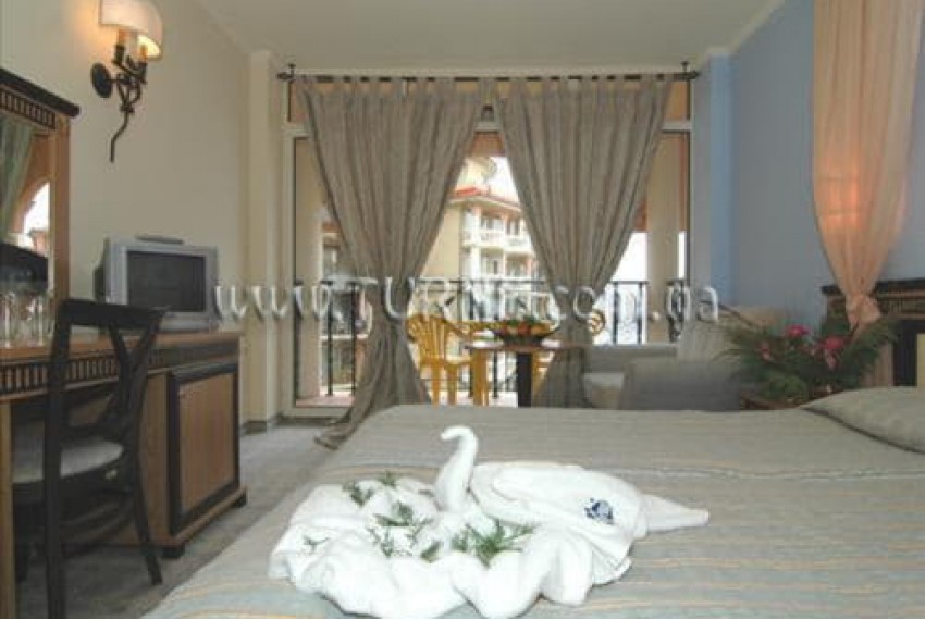 Atrium, 4* Atrium, 4*