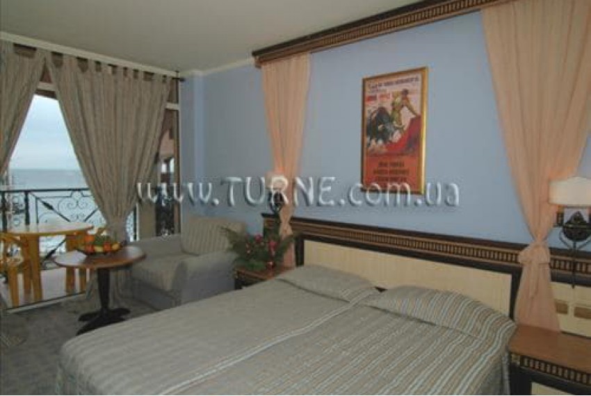Atrium, 4* Atrium, 4*
