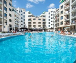 Avalon, 4*