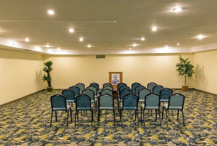 Holiday Park Resort, 5* Holiday Park Resort, 5*