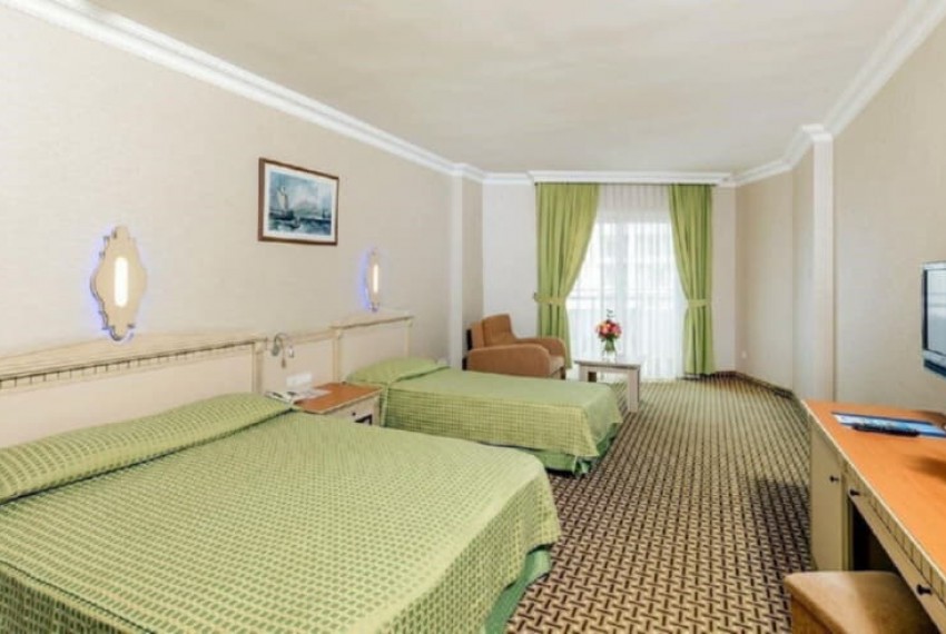 Holiday Park Resort, 5* Holiday Park Resort, 5*