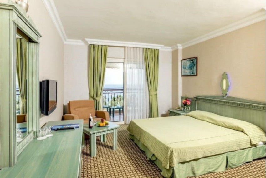 Holiday Park Resort, 5* Holiday Park Resort, 5*