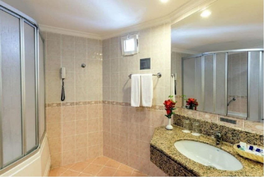 Holiday Park Resort, 5* Holiday Park Resort, 5*