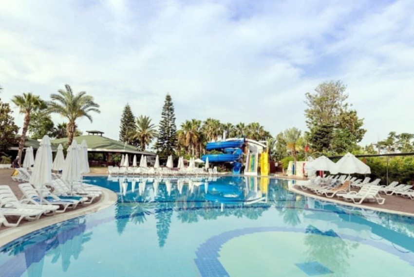 Holiday Park Resort, 5* Holiday Park Resort, 5*