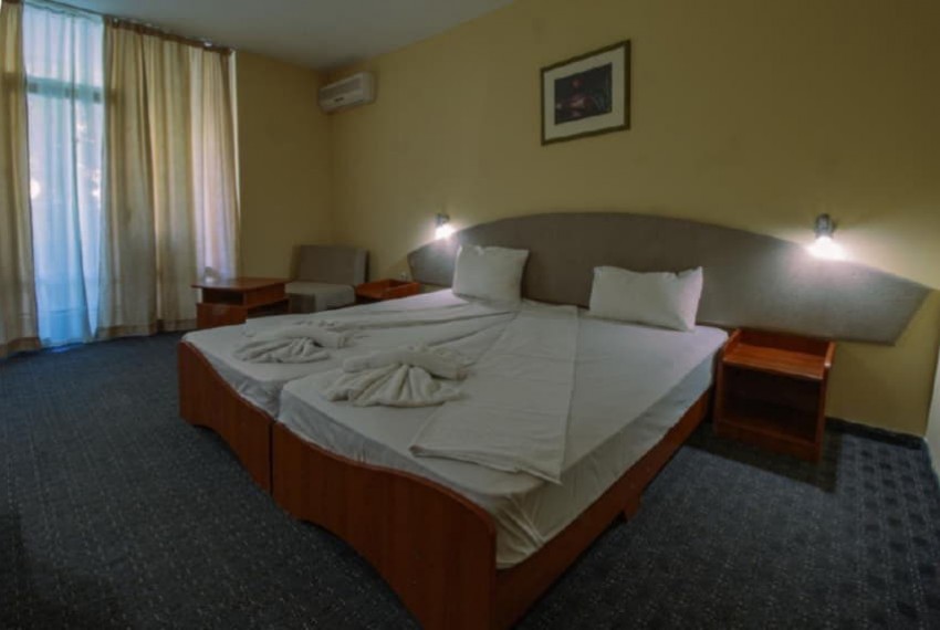 Royal Central Mpm, 3* Royal Central Mpm, 3*