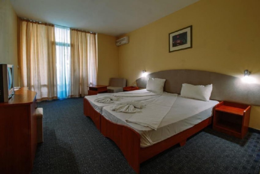 Royal Central Mpm, 3* Royal Central Mpm, 3*