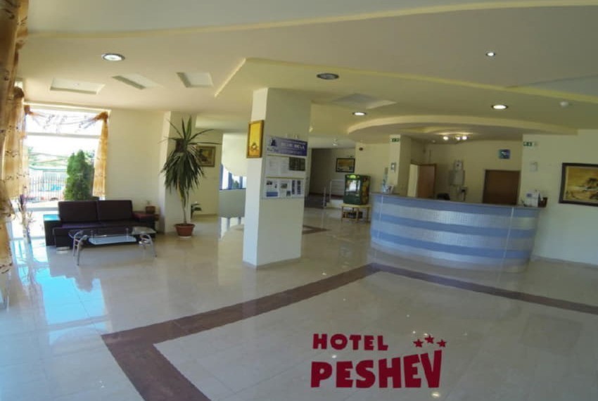 Peshev, 3* Peshev, 3*