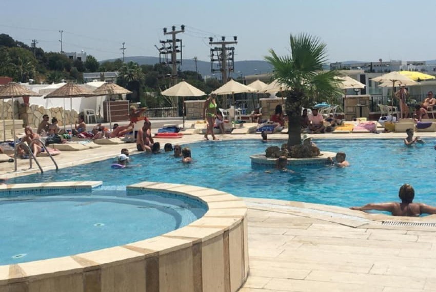 Sunpoint Suites Hotel, 3* Sunpoint Suites Hotel, 3*