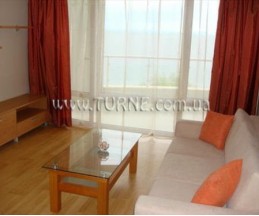 Alex Beach, 3*